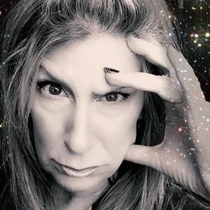 Meet your Posher, Holly